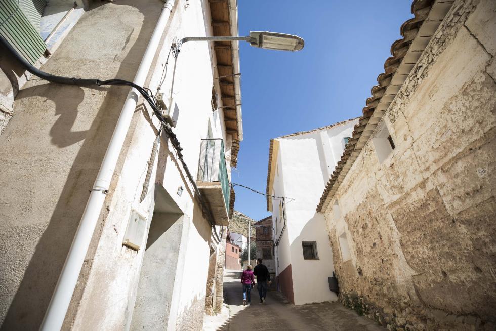 Crivillén: desde, por, para y según Pablo Serrrano