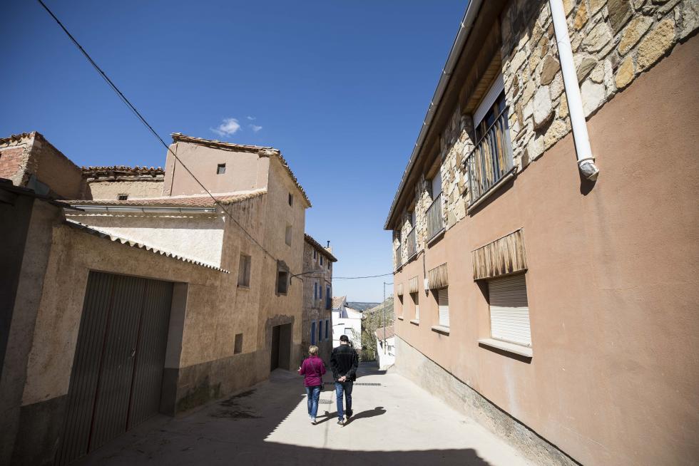 Crivillén: desde, por, para y según Pablo Serrrano