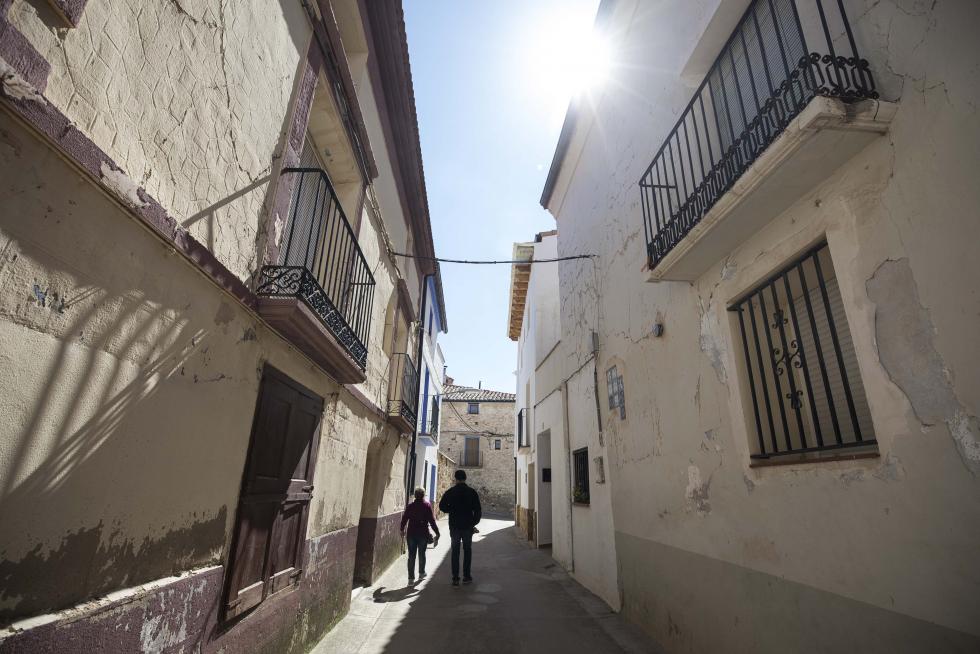 Crivillén: desde, por, para y según Pablo Serrrano