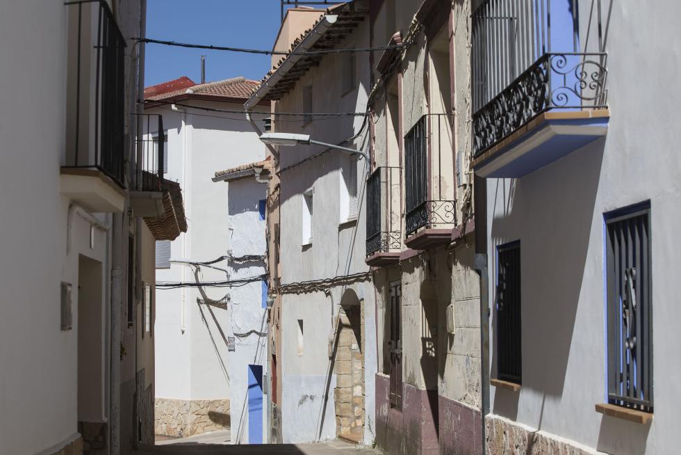 Crivillén: desde, por, para y según Pablo Serrrano