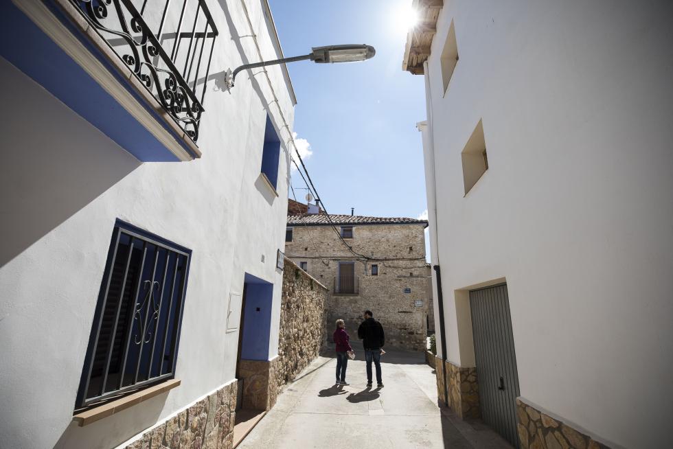 Crivillén: desde, por, para y según Pablo Serrrano