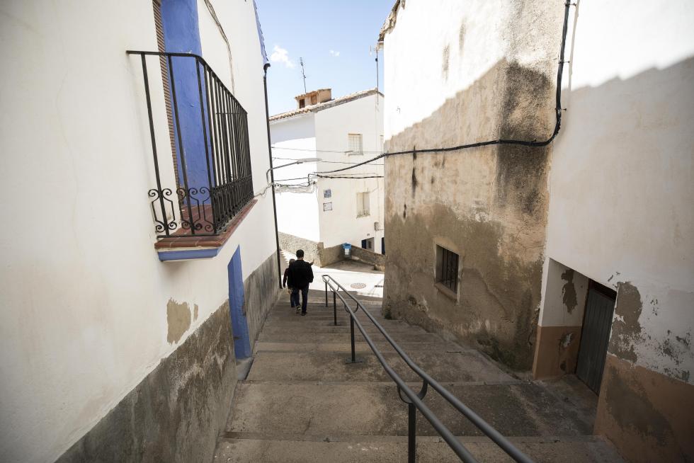 Crivillén: desde, por, para y según Pablo Serrrano