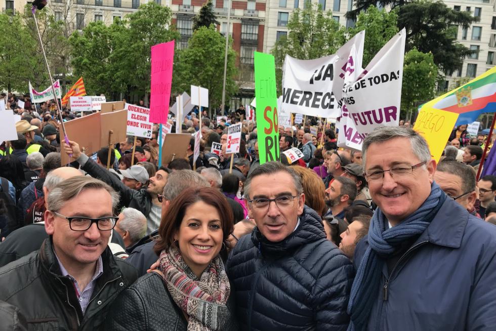 Más de 50.000 personas reclaman en Madrid un pacto contra la despoblación.