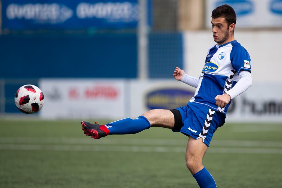 Fútbol. LNJ-Ebro vs. Balsas.