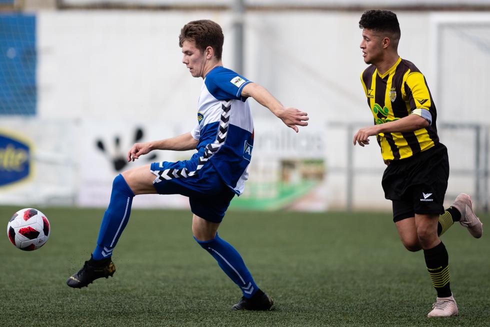 Fútbol. LNJ-Ebro vs. Balsas.