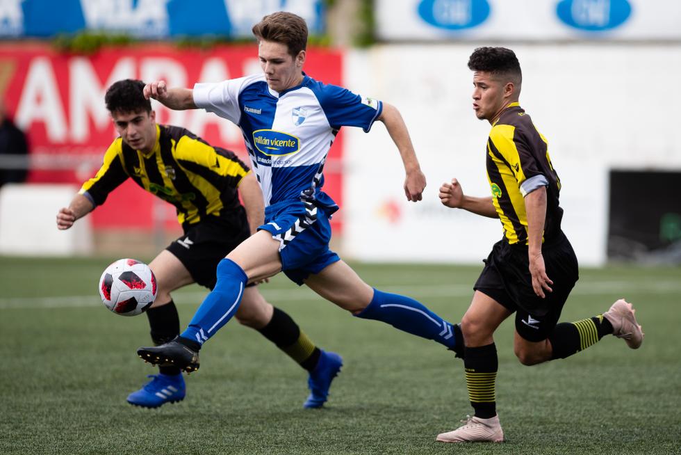 Fútbol. LNJ-Ebro vs. Balsas.