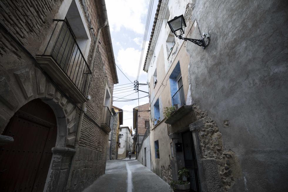 La localidad albergará en mayo su primer Encuentro Nacional de Herreros, mantiene ganaderías activas, unas vistas de escándalo y en su historia tiene parte capital la figura de San Valero.