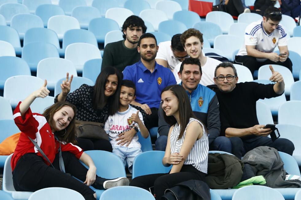 Búscate en La Romareda durante el partido Real Zaragoza – Alcorcón