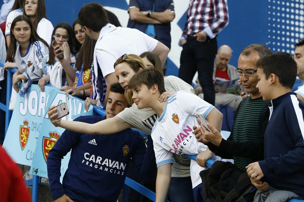 Búscate en La Romareda durante el partido Real Zaragoza – Alcorcón