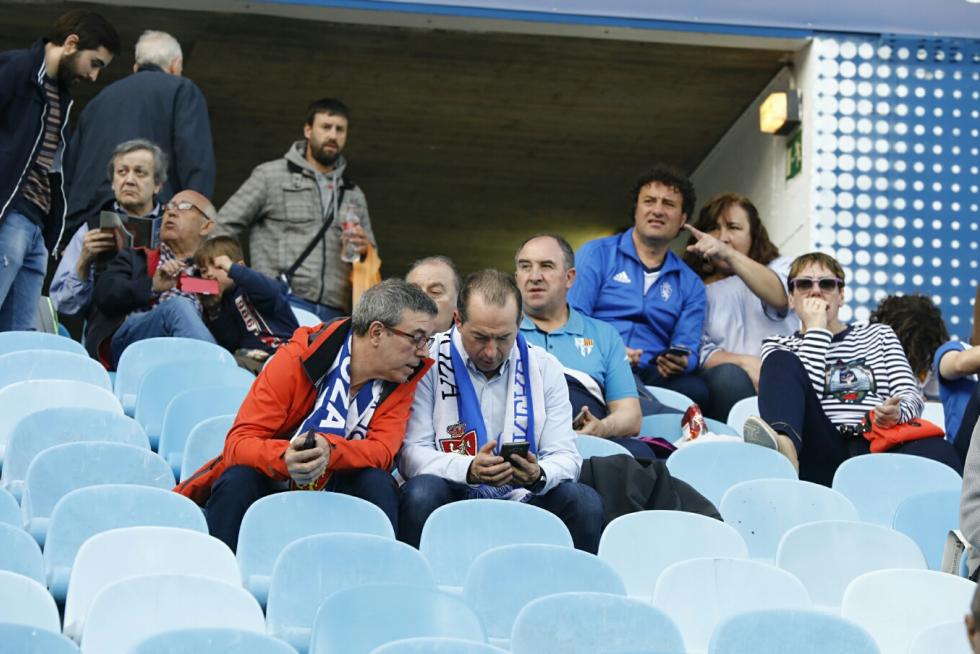 Búscate en La Romareda durante el partido Real Zaragoza – Alcorcón