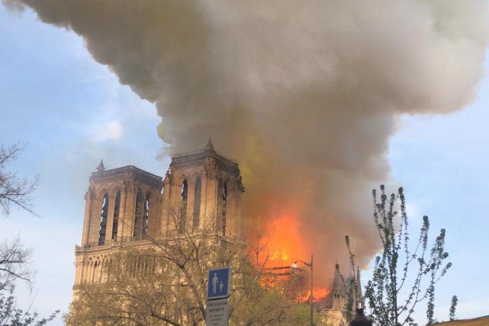 Incendio en la catedral de Notre Dame