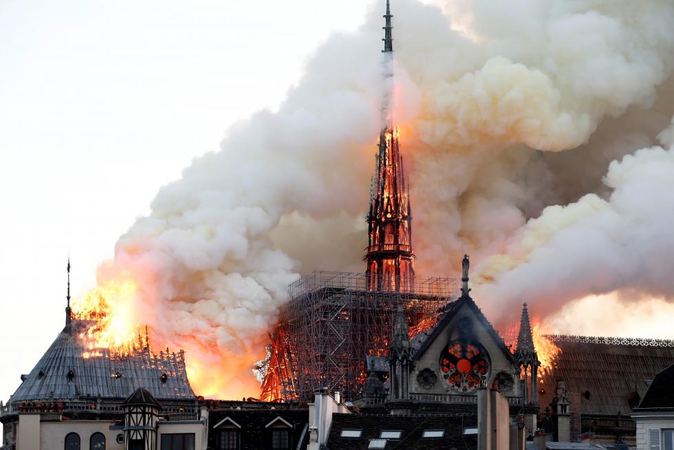 La catedral de Notre Dame, en llamas.