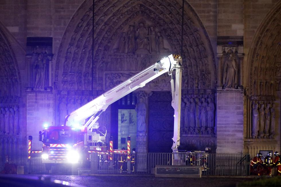La catedral de Notre Dame, en llamas.