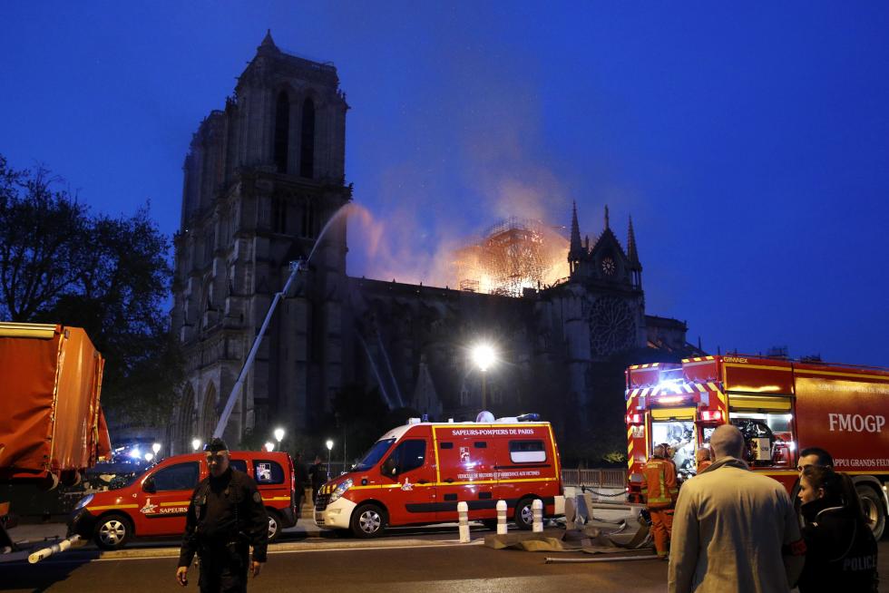La catedral de Notre Dame, en llamas.
