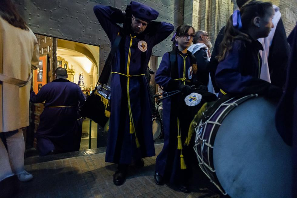 Imágenes de las procesiones del Lunes Santo en Zaragoza