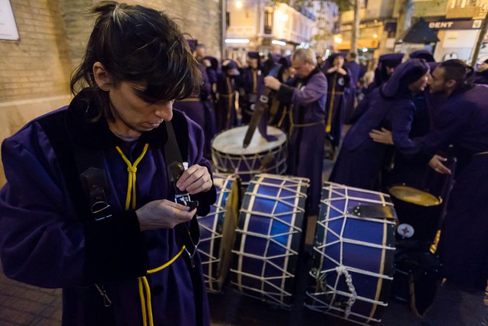 Imágenes de las procesiones del Lunes Santo en Zaragoza