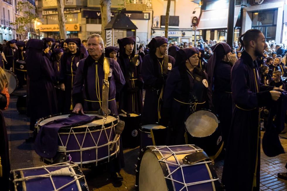 Imágenes de las procesiones del Lunes Santo en Zaragoza