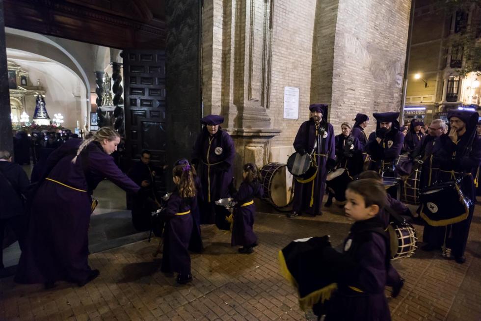 Imágenes de las procesiones del Lunes Santo en Zaragoza