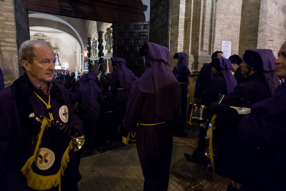 Imágenes de las procesiones del Lunes Santo en Zaragoza