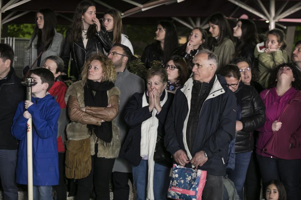 Imágenes de las procesiones del Lunes Santo en Zaragoza
