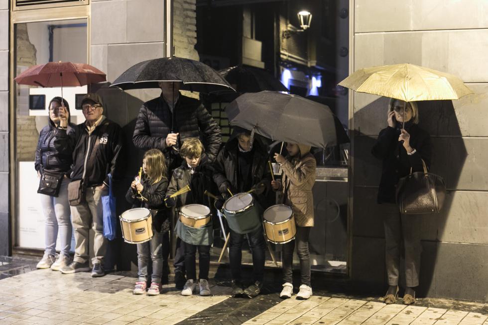 Imágenes de las procesiones del Lunes Santo en Zaragoza