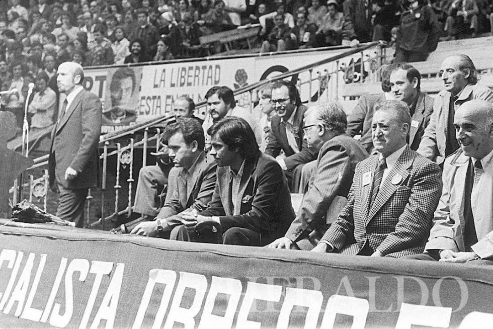 Mitines en Zaragoza durante la campaña electoral de 1977