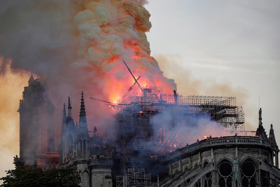 Incendio en la catedral de Notre Dame de París.