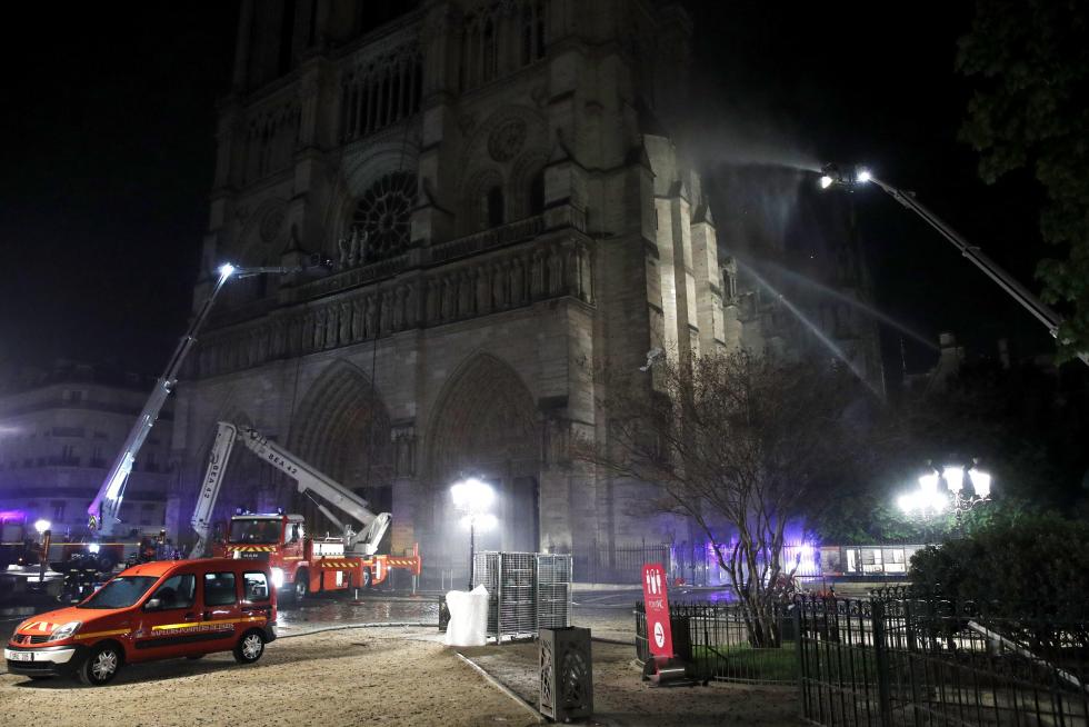 Incendio en la catedral de Notre Dame de París.