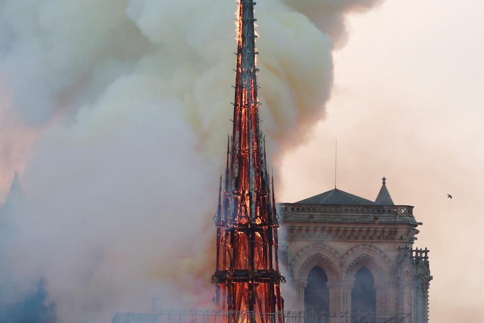 Incendio en la catedral de Notre Dame de París.