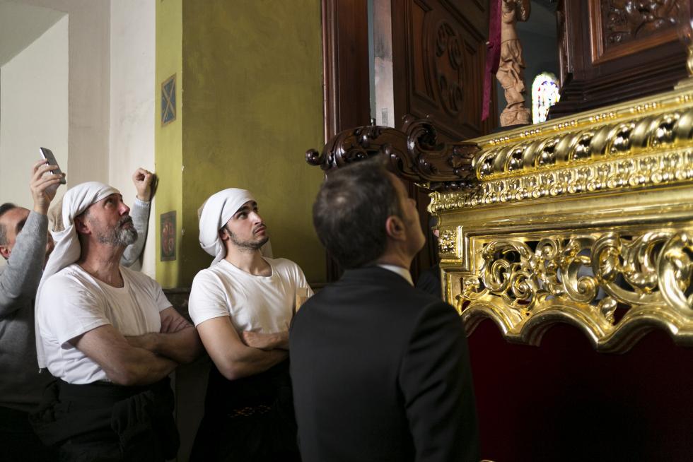 Procesión de la Eucaristía este Jueves Santo en Zaragoza.