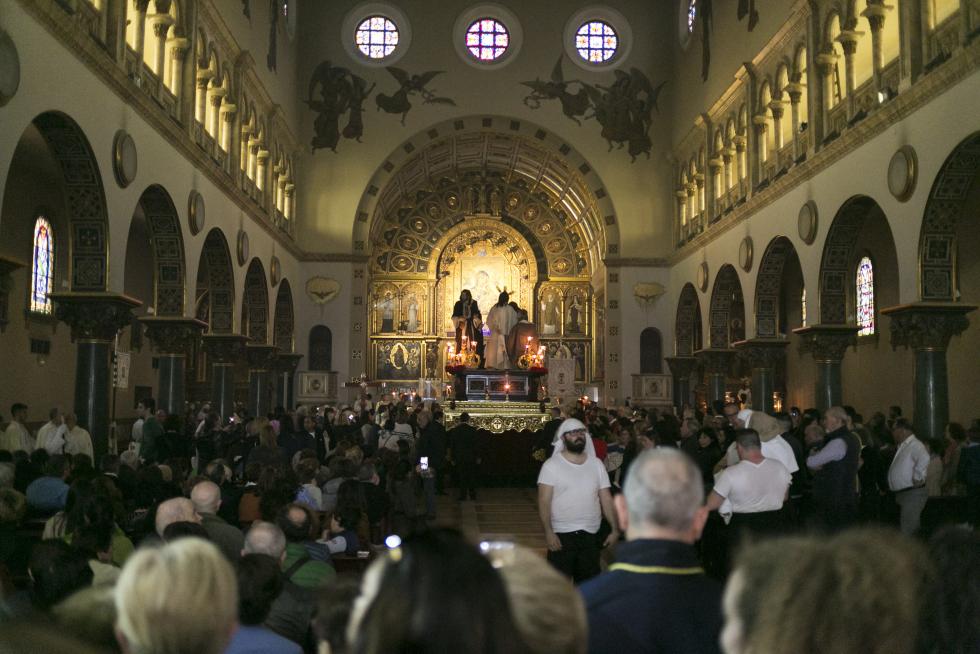 Procesión de la Eucaristía este Jueves Santo en Zaragoza.