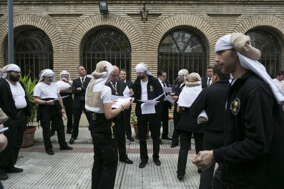 Procesión de la Eucaristía este Jueves Santo en Zaragoza.
