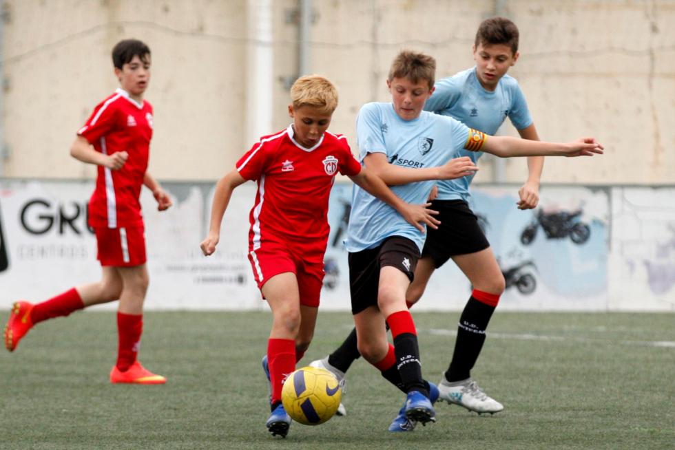 Fútbol. Aragón Promesas Alevín- San Gregorio vs. Montecarlo.