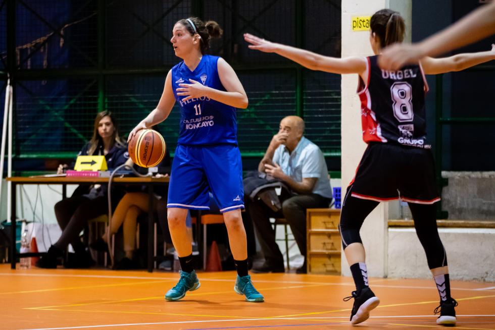 Baloncesto. Primera Femenina- Old School vs. Helios.