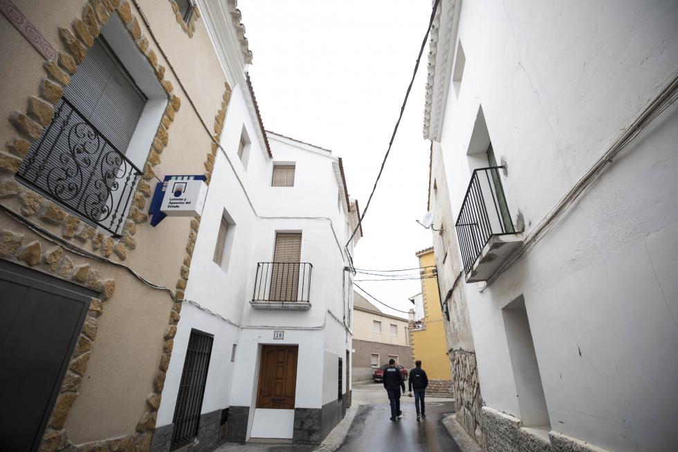 La localidad ha remozado sus instalaciones y es sede de dos actividades muy curiosas; el tiro deportivo y la maestría en ‘afeitar’ ovejas, que lleva a los especialistas locales por todo el mundo.