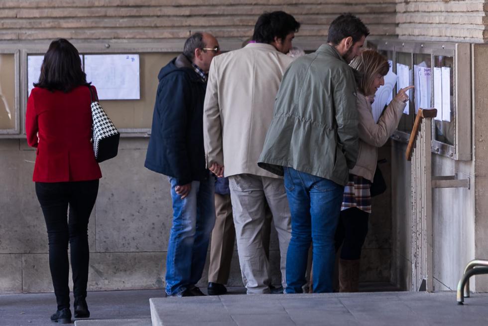 Imágenes de la votación para las Elecciones Generales en la Comunidad