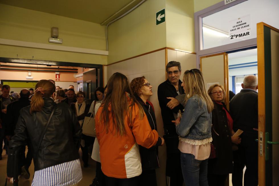 Votación en el IES Miguel de Molinos.