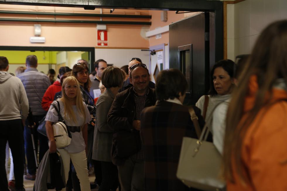 Votación en el IES Miguel de Molinos.