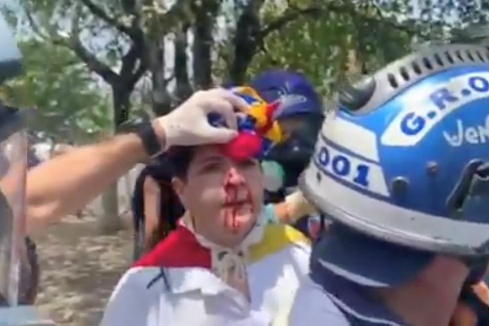 Alzamiento contra el régimen de Maduro en Venezuela