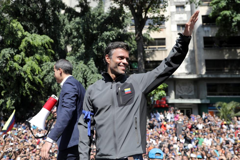 Manifestación en Caracas en apoyo al presidente interino de Venezuela, Juan Guaido.