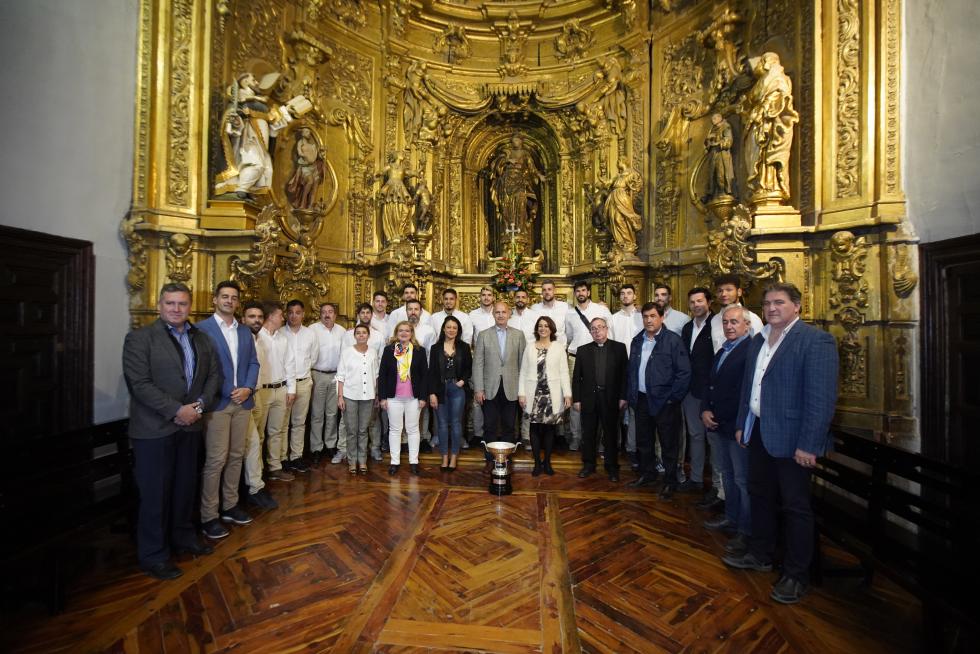 Recibimiento del CV Teruel en el Ayuntamiento y ofrenda a la patrona de la ciudad, Santa Emerenciana