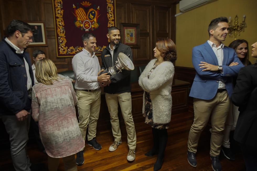 Recibimiento del CV Teruel en el Ayuntamiento y ofrenda a la patrona de la ciudad, Santa Emerenciana