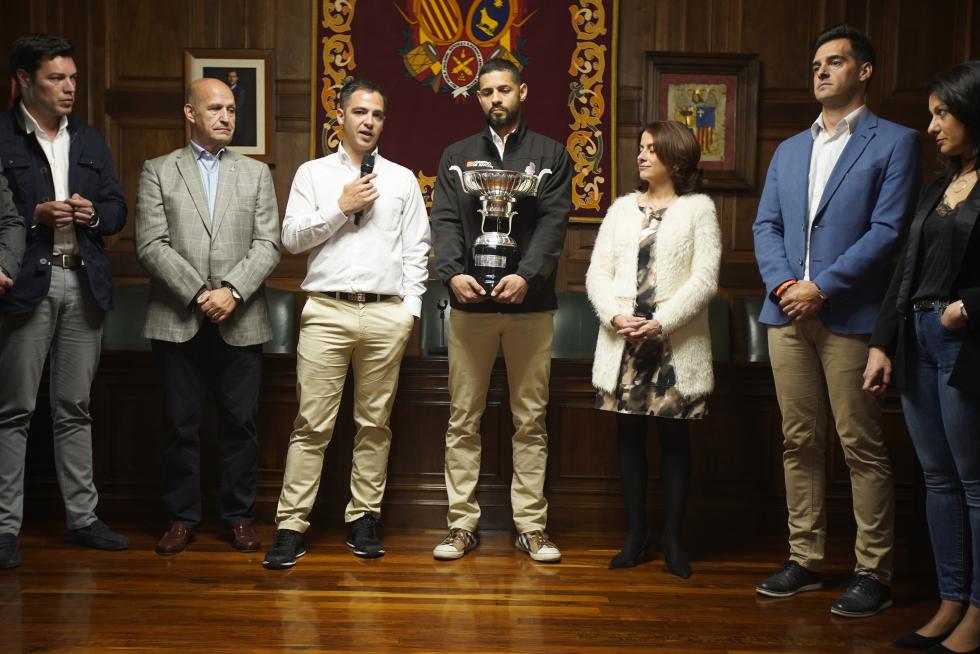 Recibimiento del CV Teruel en el Ayuntamiento y ofrenda a la patrona de la ciudad, Santa Emerenciana