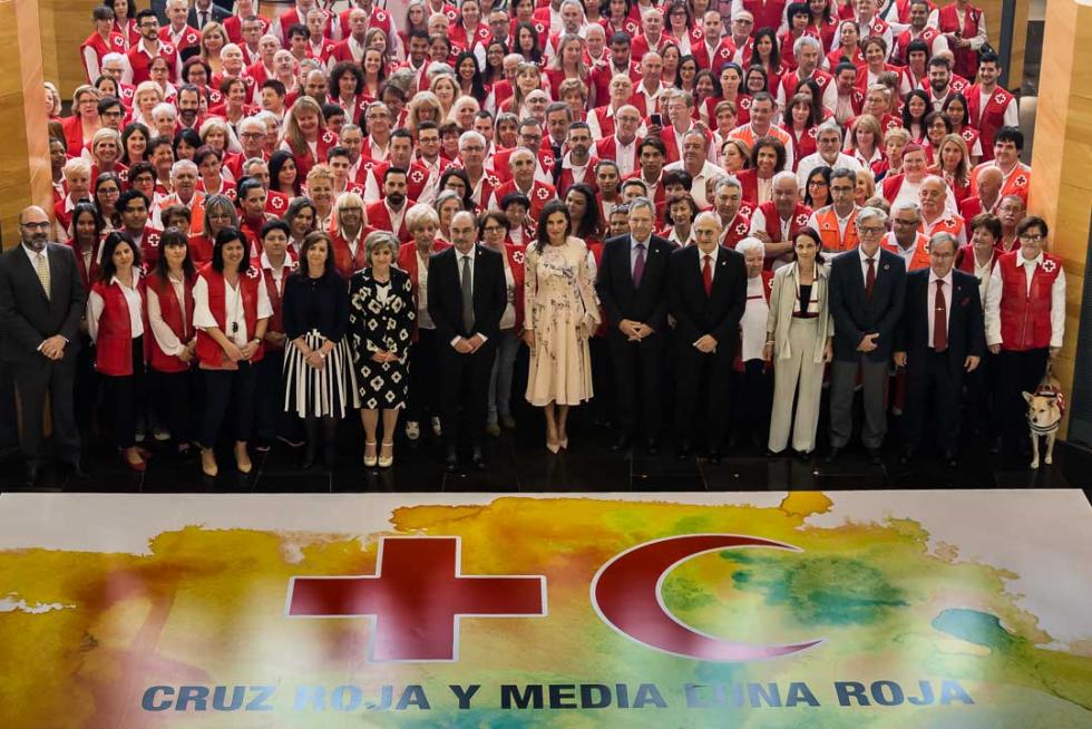 La reina Letizia preside en Zaragoza el acto central del Día Mundial de Cruz Roja