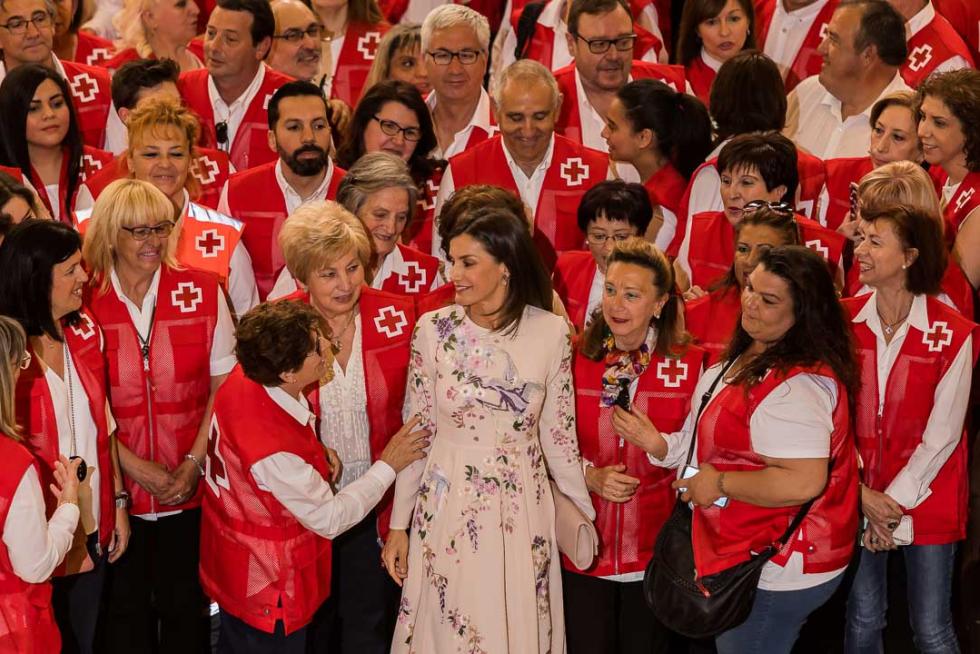 La reina Letizia preside en Zaragoza el acto central del Día Mundial de Cruz Roja