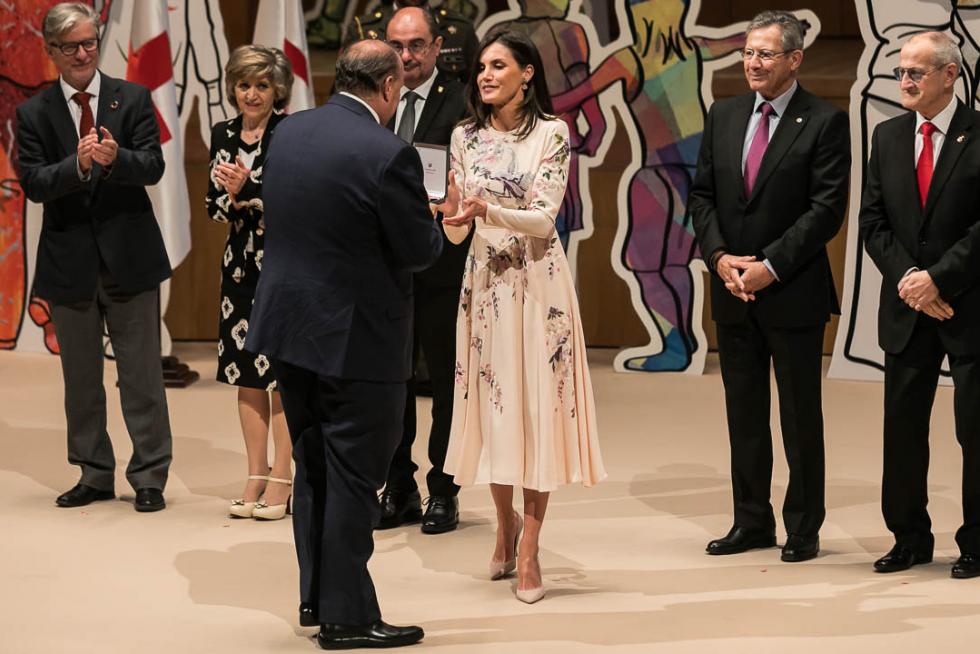 La reina Letizia preside en Zaragoza el acto central del Día Mundial de Cruz Roja