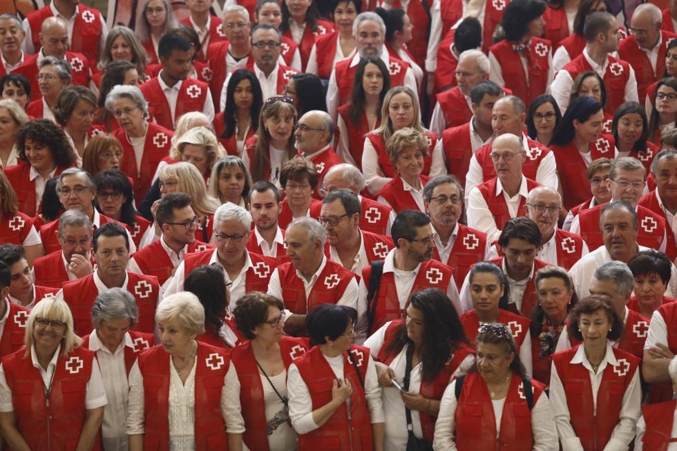 La reina Letizia preside en Zaragoza el acto central del Día Mundial de la Cruz Roja.