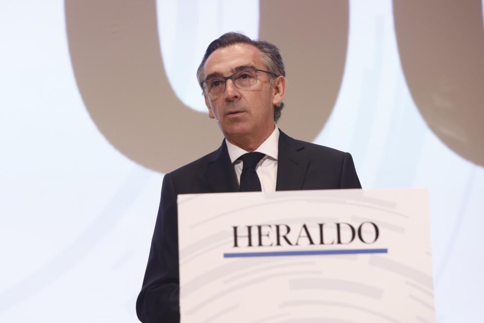 Beamonte en el debate para la presidencia del Gobierno de Aragón.