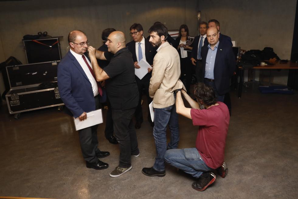 Preparativos del debate de los candidatos al Gobierno de Aragón.