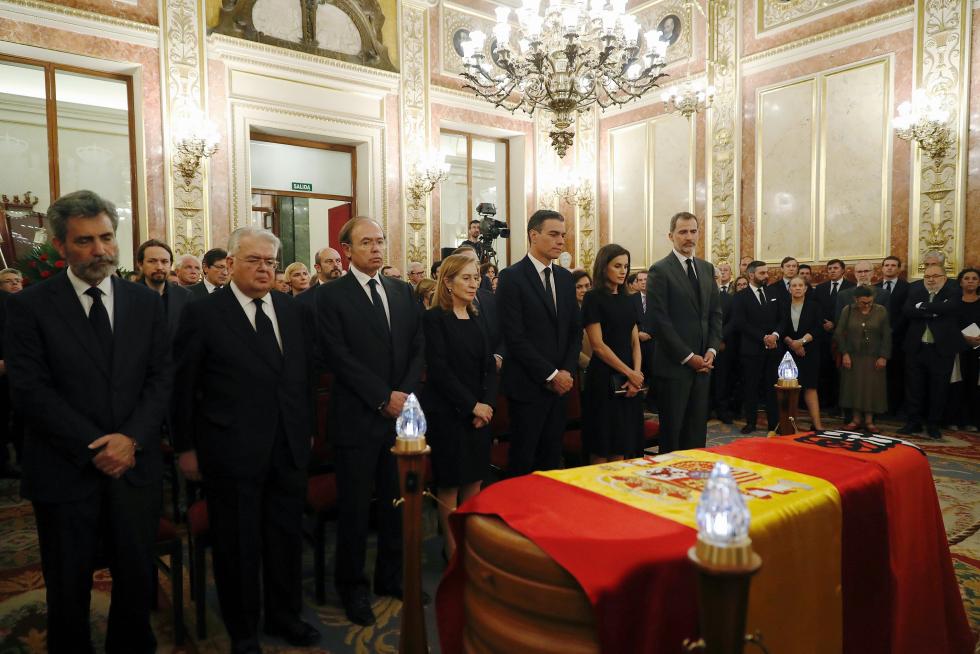 El Congreso despide a Alfredo Pérez Rubalcaba.